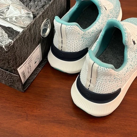 NWT Peter Millar Women’s Hyperlight Apollo Casual Sneakers - Picture 5 of 7